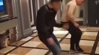 「泰拉瑞亚」