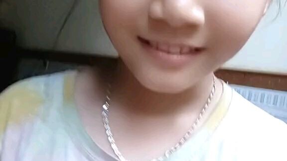 2 chị đáng yêu quá