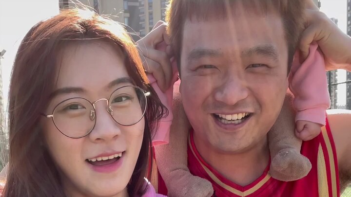 The Daughter-in-Law Who Plays Basketball with Her Feet
