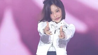 kiiikiii Cover DDU-DU DDU-DU 250920颁奖典礼舞台