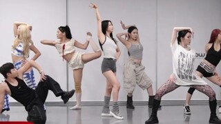Kim Yong-sun's "Colors" practice room revealed!