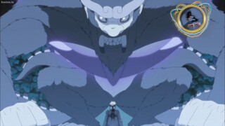 Naruto broke all seal, unleashing Max power of Nine-Tails to confront Madara and Obito at same time