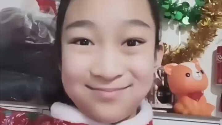 Mỉm cười với bạn là một cử chỉ lịch sự.