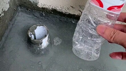 Bạn có biết định lý Pythagore không? Nó không liên quan gì đến điều này cả.