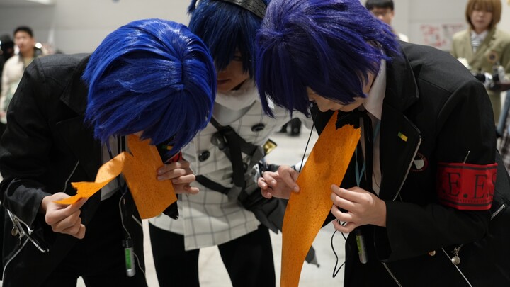 هل هذا هو ظهور فرقة البلوبري الذكورية التابعة لأطلس؟