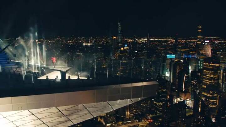 The Weeknd Lights Up the VMAs!