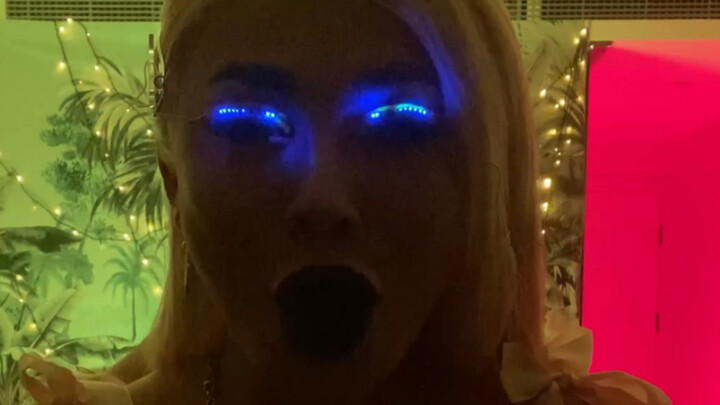 Ulasan produk berkualitas tinggi! Bulu mata palsu dengan lampu LED, sekarang aku bisa jadi lampu sor