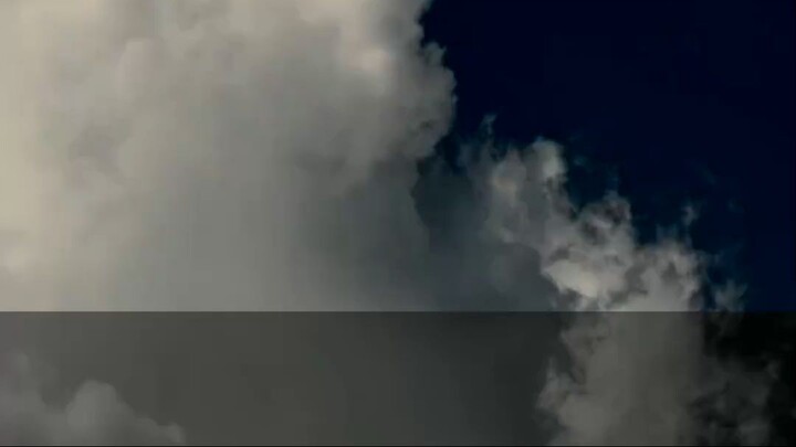 Why does the sky sometimes turn green