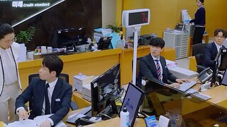 Có phải là xấu khi có một anh trai ngôi sao?