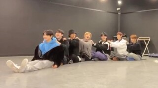 ［ENHYPEN］ในห้องซ้อมพวกเขาทำอะไรบ้าง