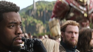 Siêu anh hùng cũng có những khoảnh khắc hài hước Thor: Tại sao chiếc búa Meowth của tôi lại ngỗ ngượ