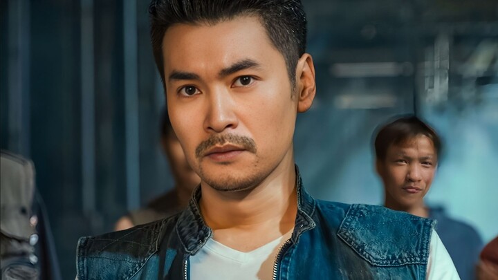 This cloze test is all about feeling the language.