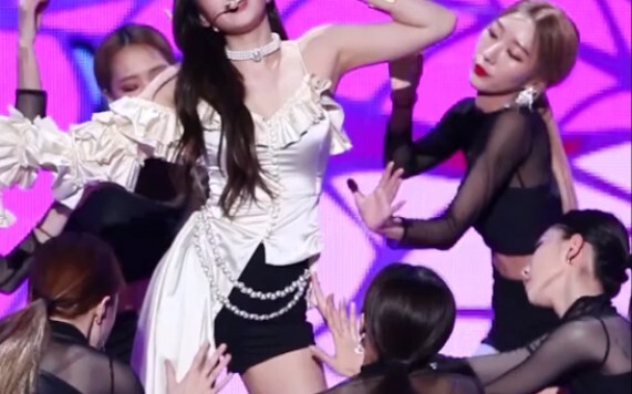 No way, no way—there’s still someone who can’t get over Solo in 2021, right?