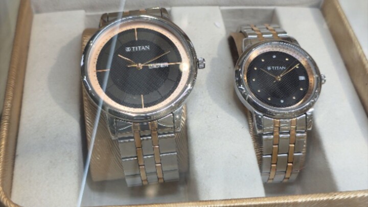 New watch watch