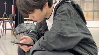 【ليو ياو ون】كيف لطالب في المدرسة الإعدادية أن يكون لديه إحساس صديق حميم هكذا!! مثير جدًا!! ووووو، مث