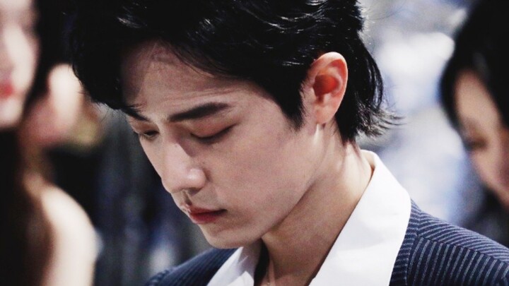 Isn’t it… how does this guy manage to become legendary every time he appears?                  Xiao 