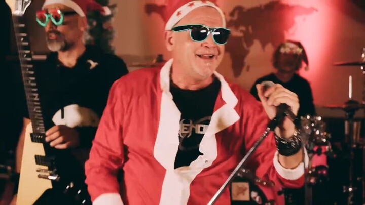 AnthenorA - Is Coming To Town (Radio Marilù)
