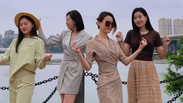 أحب حقًا هذا النوع من الموسيقى، يمكنني الاستماع إليه طوال اليوم