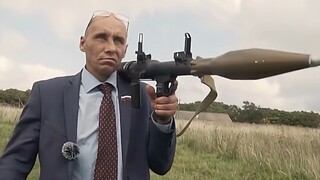 “Không buồn cười nhưng vẫn buồn cười”