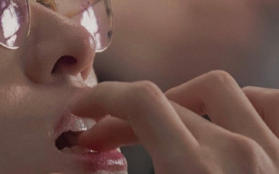 “ฉันอยากอัปคุณมานานแล้ว” “ฉันก็เหมือนกัน”