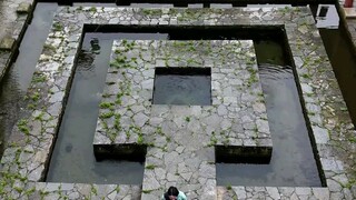 Chinese Women Created Their Own 🤩 Designs on Clothes in a Natural 😱 Way