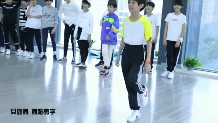 Early catwalk practice for the third generation