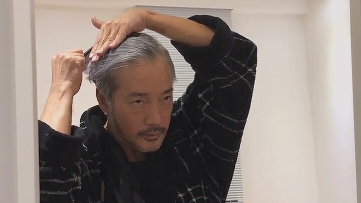 สอนทีละขั้นตอน: จัดทรงผมหัวแบนสำหรับงานเลี้ยงค่ำคืนของผู้ชาย | บทเรียนทำผมผู้ชาย | ทรงผมหัวแบน | ลุค