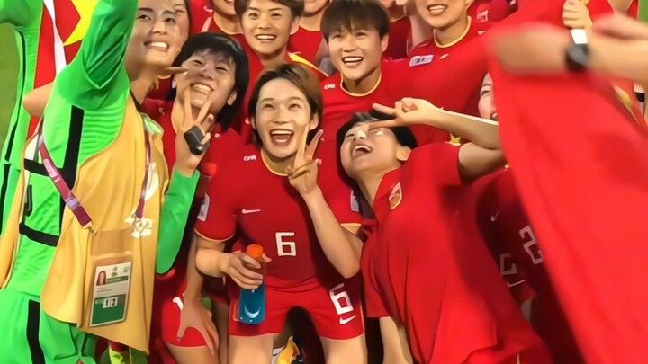 The glory of women, celebrated by women themselves