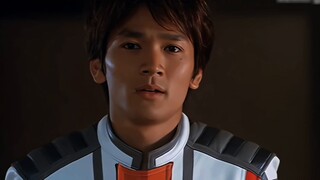 60 frames "Tiga x Kuuga" two Nebula Award big brothers from Heisei