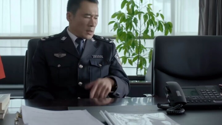 สังเกตท่าทางของจ้าวตงไหลให้ดี นี่ชัดเจนว่าเป็นสายตรงคนสนิทของเลขาต๋าคังเลยนะ