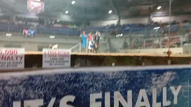 @coliseo de manila 1st fight 2hits champ