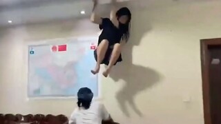 "سقف الذكاء البشري!"