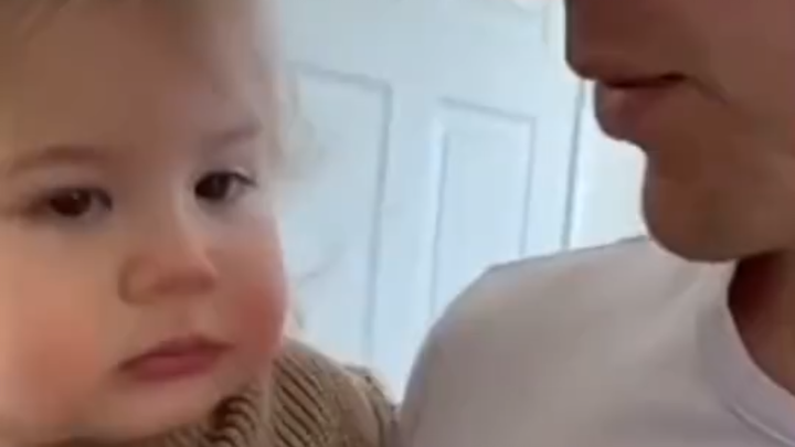 คุณอยากจะหลอกให้ฉันมีลูกอีกครั้งเหรอ?