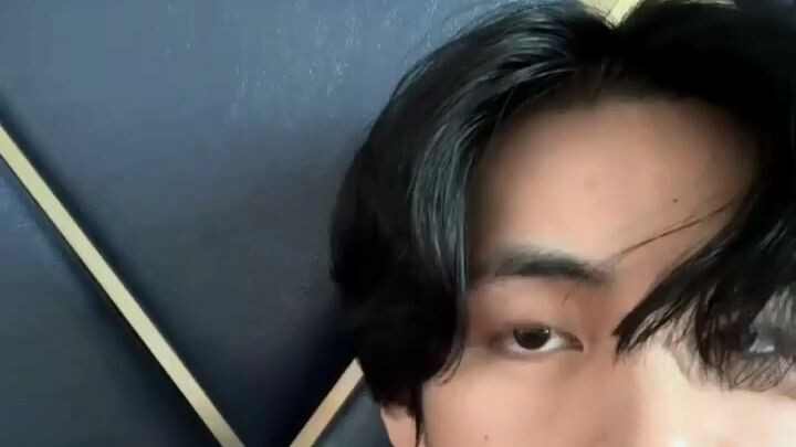 Jan 24,2023 #Taehyung HI HO #weverselive #bts©️bunnykookietigertaetae