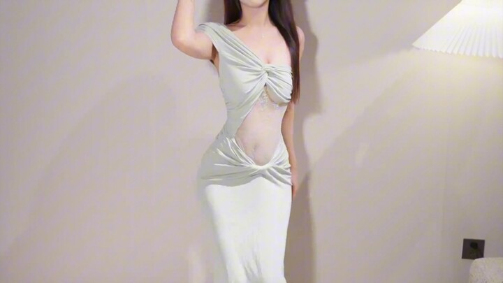 Mengapa anak laki-laki zaman sekarang suka menonton perempuan menggoyangkan pinggul? #TarianGoyangPi