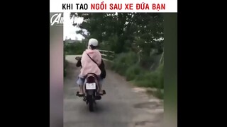 Khi Tao Ngồi Sau Xe Đứa Bạn