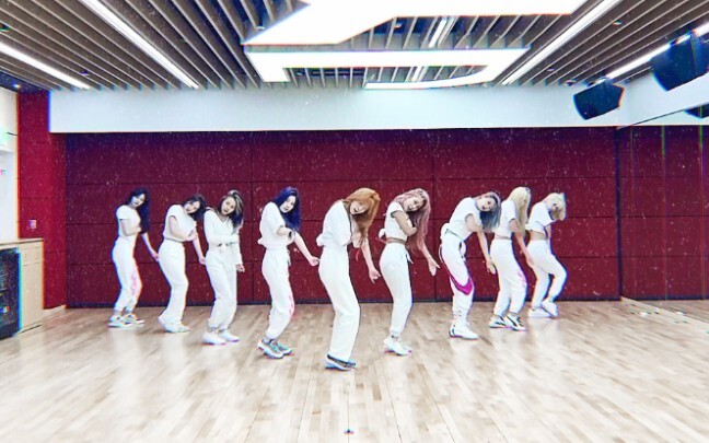 【TWICE】《MORE & MORE》官方练习室公开！