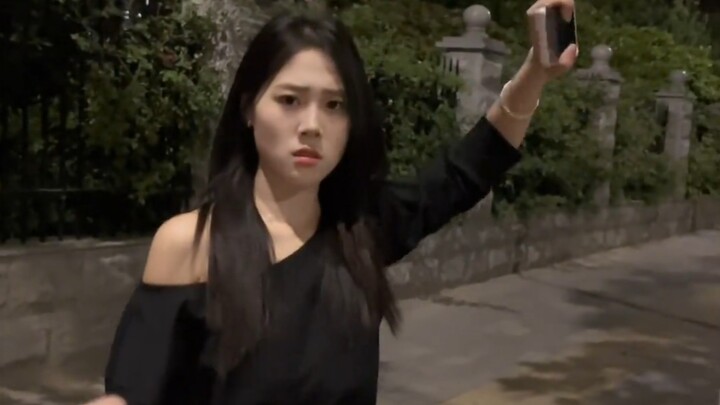 لقد وجدت طريقة منخفضة التكلفة للتنفيس عن مشاعرها