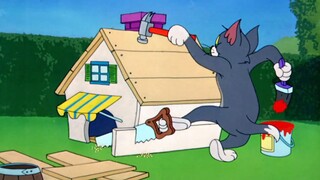 The cow has a rope, the horse has a saddle, and I have a broken class