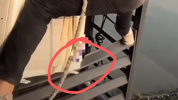 The air-conditioning technician had no idea how close he came to an accident with that one move.