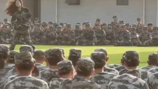 Look, her hair is shining.