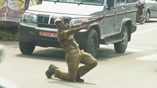 Is this how the police enforce the law in India? I can’t help it, haha!