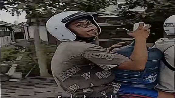 susah jadi orang jelek