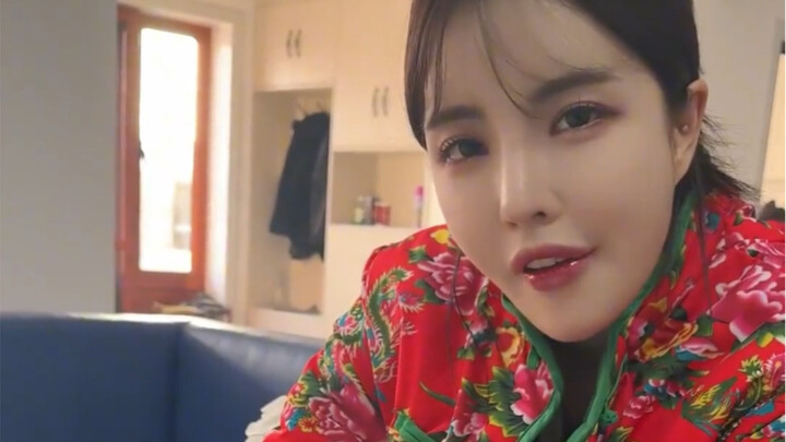 Bringing My Korean Girlfriend Home for the Lunar New Year