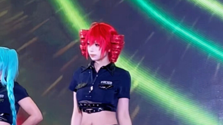 การตีตรงอันสง่างามของการฝึกซ้อม Niu Ni Bang ver