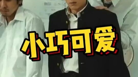 Di balik keheningan itu terdapat kepercayaan diri seorang pria.