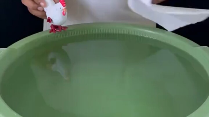 How much weight can a single sheet of paper hold?