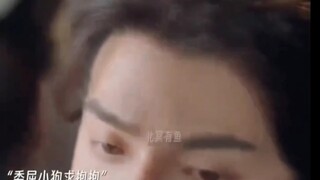 Bạo chúa phải lòng cặp đôi thỏ trắng nhỏ