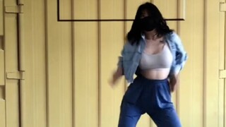 aku lompat jungkir balik