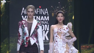 Hoa Hậu H'Hen Niê và Á hậu Hoàng Thùy catwalk, làm vedette cho Hoàng Hải
